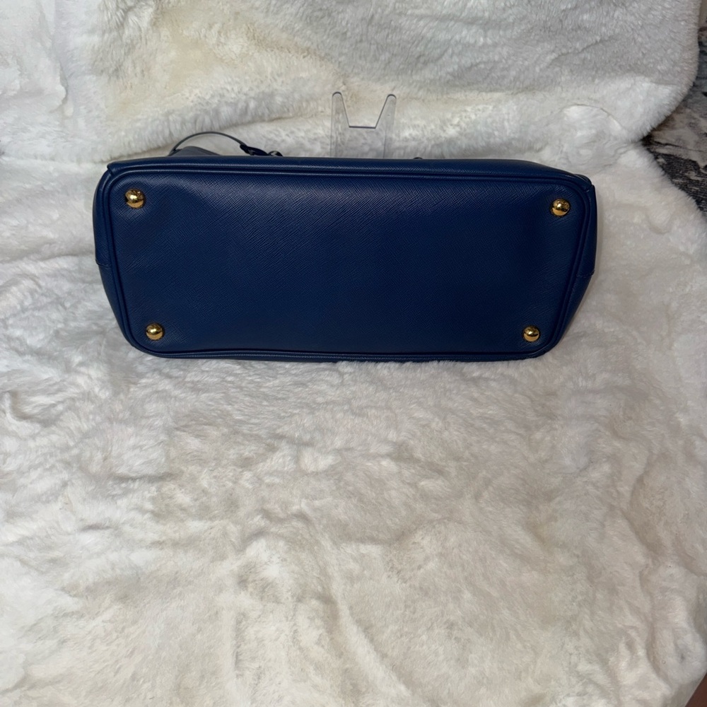 Prada Navy Blue Saffiano Double-Zip Satchel with Gold Hardware - Picture 5 of 7